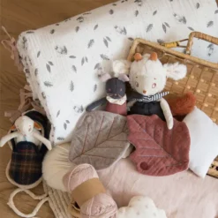 Moulin Roty Knuffelschaap Nuage - 24 Cm -Janod Winkel 715020 moulin roty knuffelschaap apre s le pluie 24 cm ilovespeelgoed.nl4