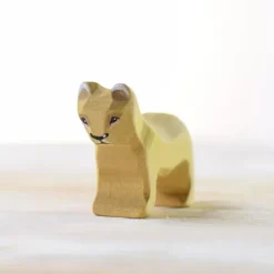 Bumbu Toys Leeuwenwelp - 5,5 Cm -Janod Winkel bumbu toys leeuwenwelp 1