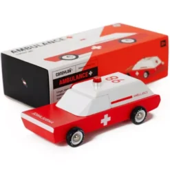 Candylab Candycar Ambulance -Janod Winkel candylab candycar ambulance 1