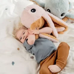 Done By Deer Knuffeloctopus Jelly - Powder - 45 Cm 9 Done By Deer Knuffeloctopus Jelly - Powder - 45 Cm -Janod Winkel done by deer knuffeloctopus jelly 45 cm powder2