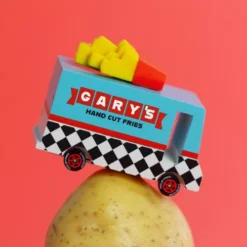 Candylab Candycar French Fry Van -Janod Winkel french fry van3