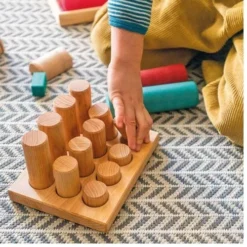 Grimm's Stapelrollers 12st - Naturel 8 Grimm's Stapelrollers 12st - Naturel -Janod Winkel grimm s stapelrollen 12st naturel 4 1