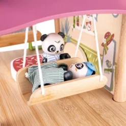 Hape Poppenhuis Met Inrichting En Pandafamilie -Janod Winkel hape poppenhuis met inrichting en pandafamilie 5