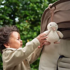 Jollein Activiteitenknuffel Duck - Spring Garden - 23 Cm 11 Jollein Activiteitenknuffel Duck - Spring Garden - 23 Cm -Janod Winkel jollein activiteitenknuffel duck spring garden 23 cm 4