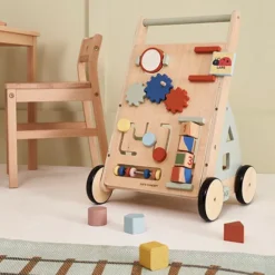 Kids Concept Activiteitentrolley Edvin -Janod Winkel kids concept activiteitentrolley edvin 4