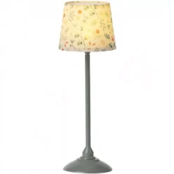Maileg Poppenhuis Schemerlamp - Mint - 20,5 Cm -Janod Winkel maileg poppenhuis schemerlamp mint 20 5 cm 2