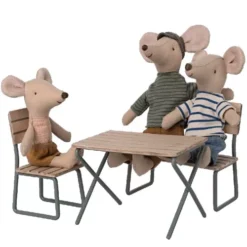 Maileg Poppenhuis Tuinmeubels - 8 Cm -Janod Winkel maileg poppenhuis tuinmeubels4