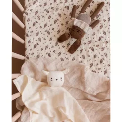 Main Sauvage Knuffeldoek Lam -Janod Winkel main sauvage knuffeldoek lam 2