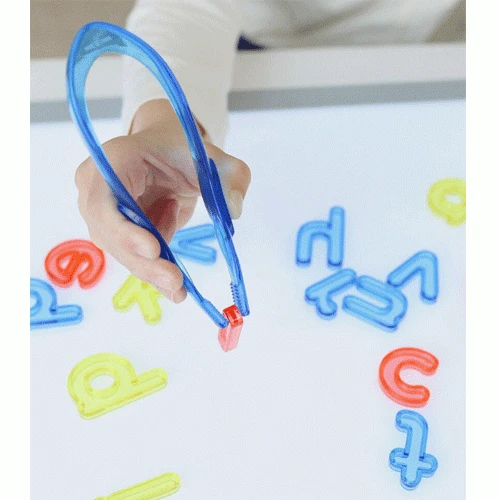 Miniland Transparant Gekleurde Pincet - Assorti 6 Miniland Transparant Gekleurde Pincet - Assorti - Afbeelding 4