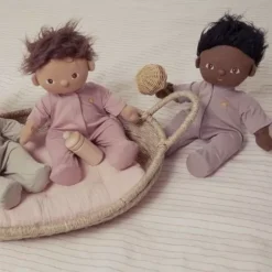 Olli Ella Dinkum Dolls Poppenpyjama - Lila 7 Olli Ella Dinkum Dolls Poppenpyjama - Lila -Janod Winkel olli ella dinkum dolls poppenpyjama lila ilovespeelgoed12