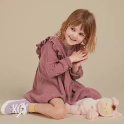 Olli Ella Lappenpop Cozy Dinkum Doll - Piggy Pickle - 31 Cm -Janod Winkel olli ella lappenpop cozy dinkum doll piggy pickle 31 cm 4