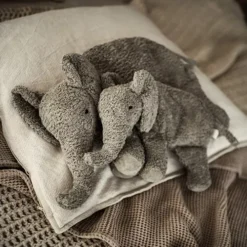 Senger Warmteknuffel Olifant - 46 Cm 13 Senger Warmteknuffel Olifant - 46 Cm -Janod Winkel y21053 y21054 15